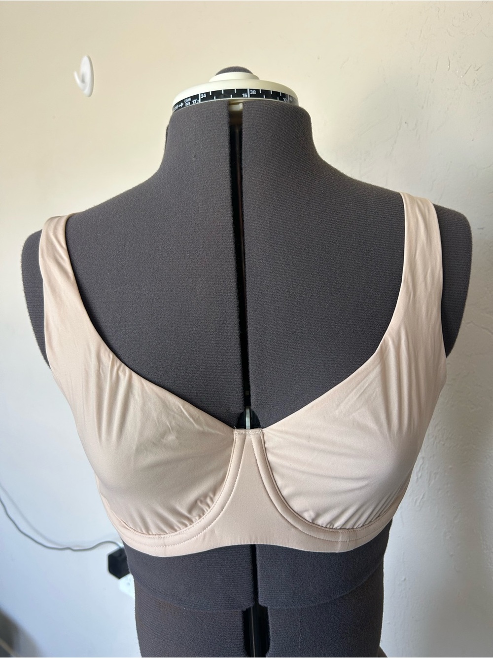 Dobreva Balconette Bra Beige 38C Underwired Hook & Eye Solid (F207) (1972)
